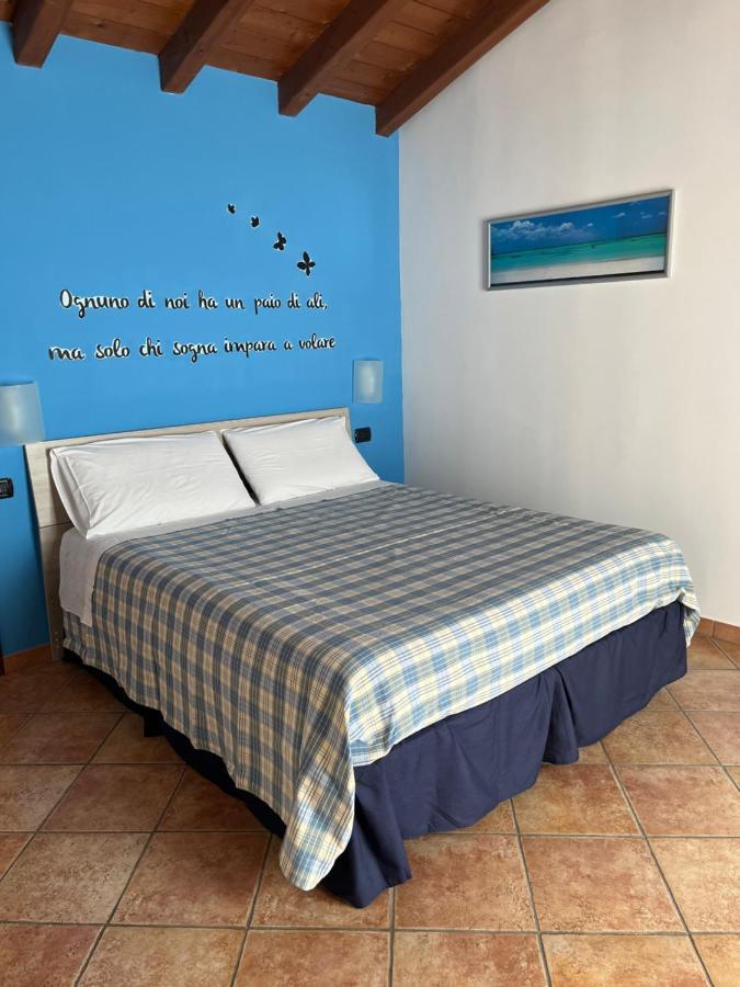 Color House Malpensa B&B Cassano Magnago ภายนอก รูปภาพ