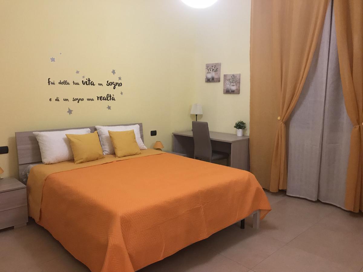 Color House Malpensa B&B Cassano Magnago ภายนอก รูปภาพ